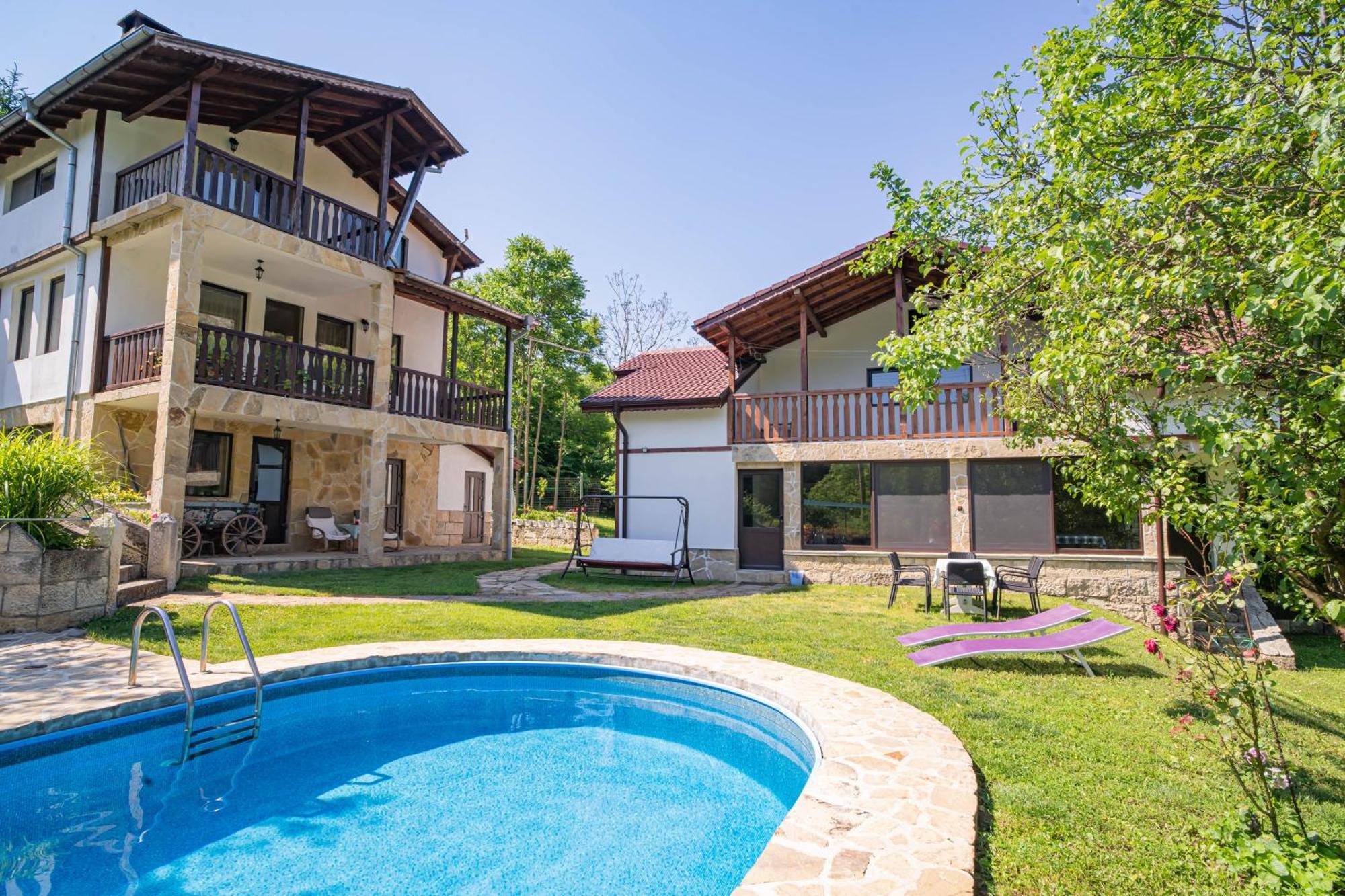 Neda'S House Hotel Cherven  Exterior photo